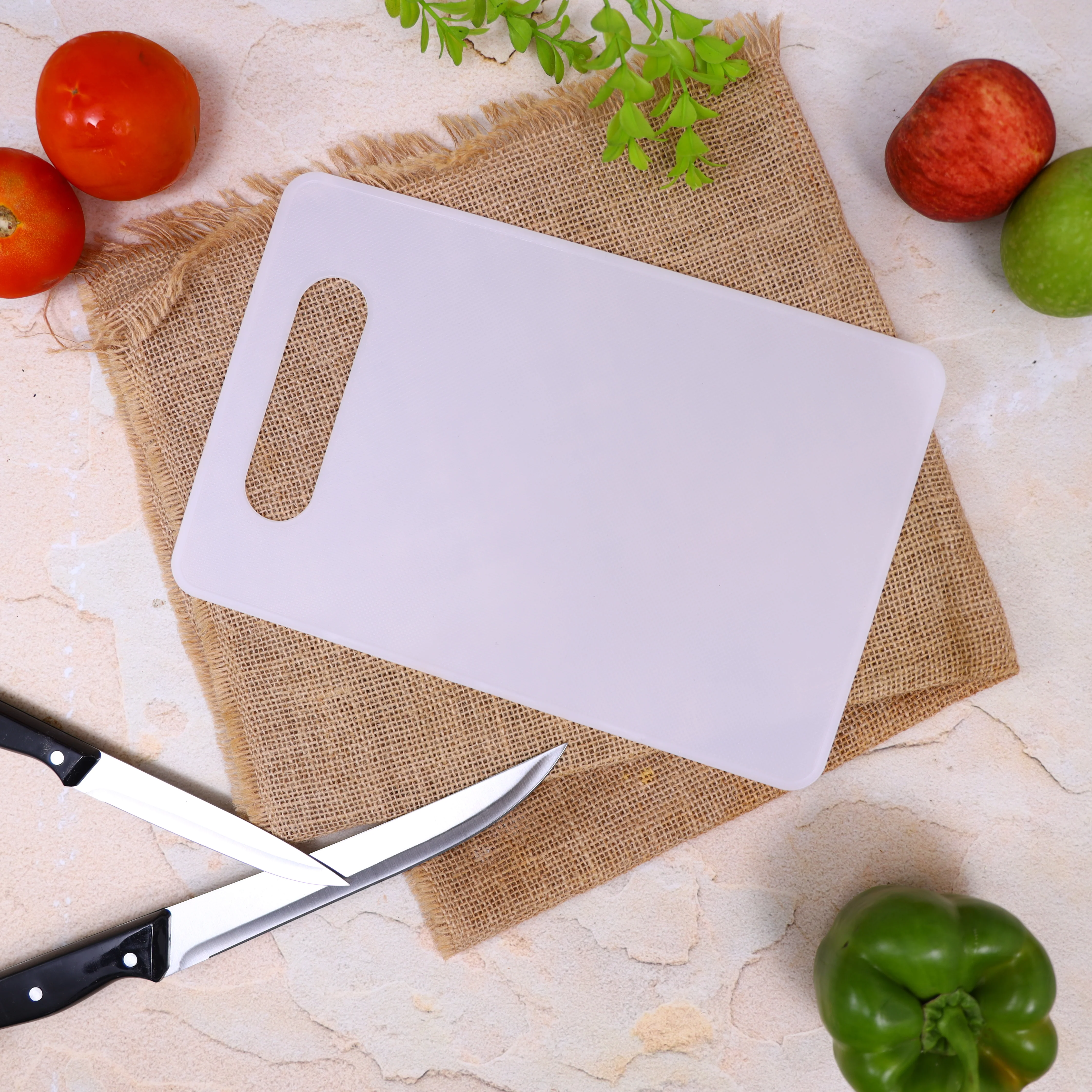 Delcasa DC1052 7PCS Basic Kitchen Tool Set| includes stainless steel knives, chopping board & sharpener rod| plastic handles, ergonomic design & dishwasher-safe| - Image 5