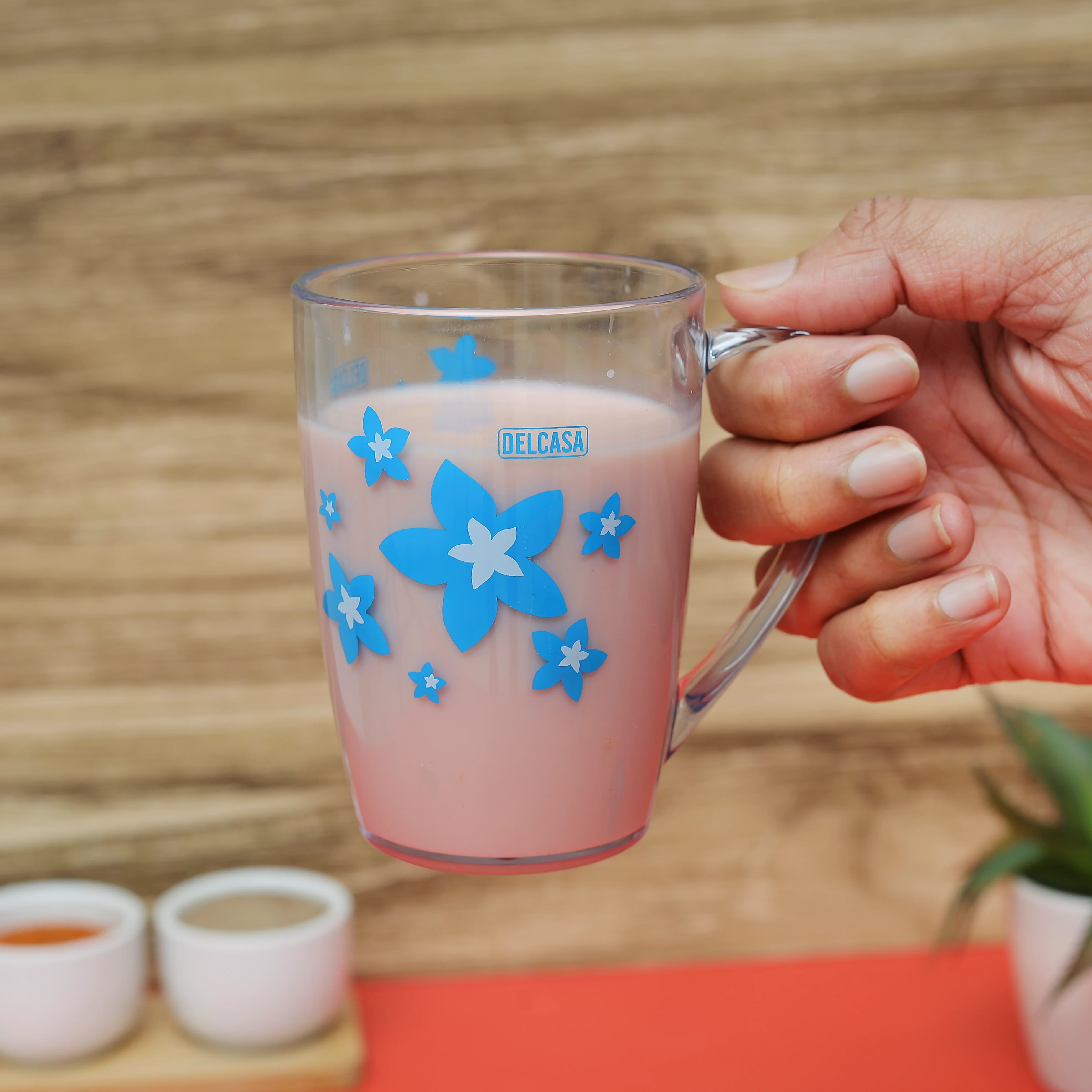 Delcasa DC2341 Plastic Water Cup| made from premium AS plastic with 100% food grade material| strong handle for easy hold, elegant design, lightweight & durable| - Image 2