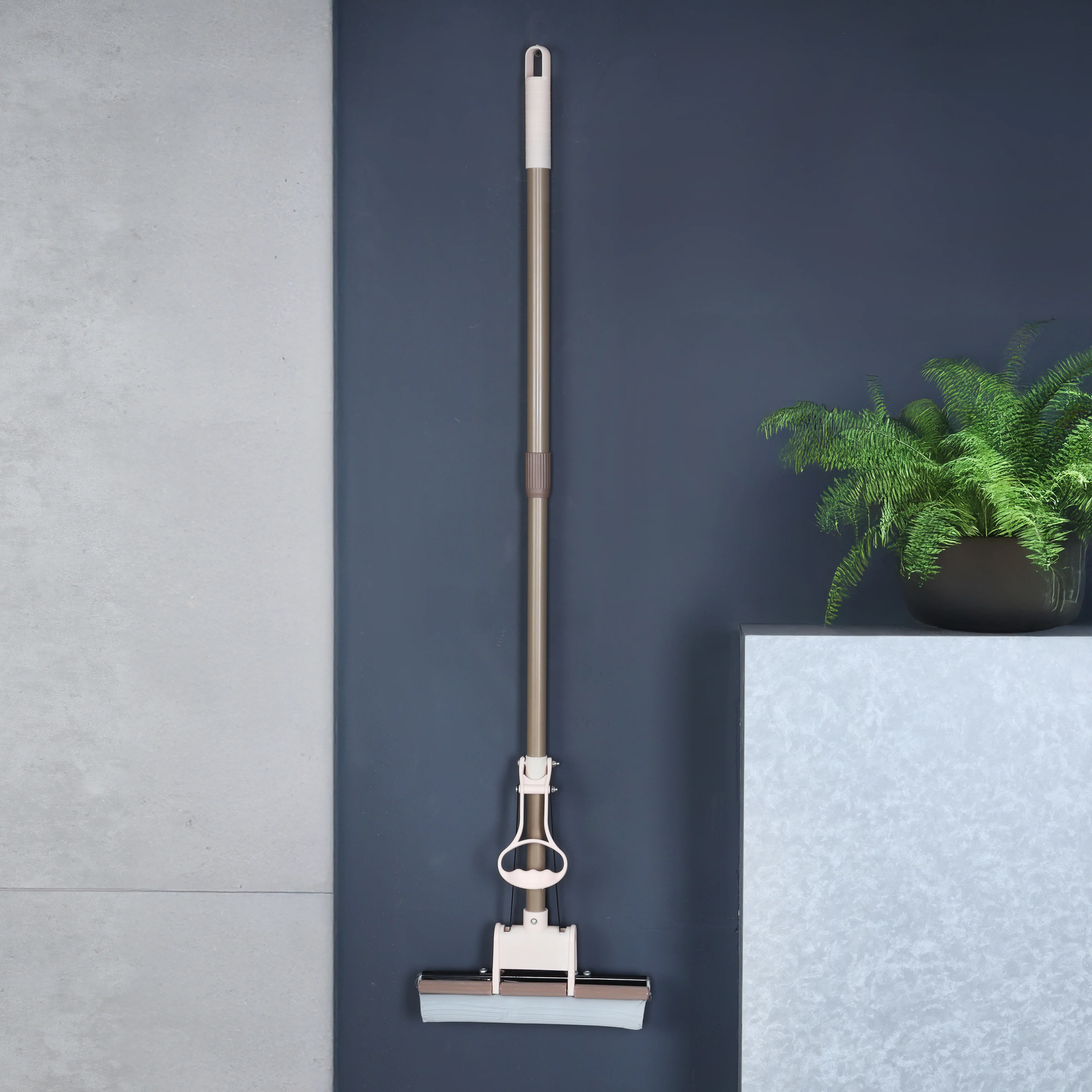 Delcasa DC3467 Wringing PVA Sponge Cleaning Mop | Adjustable Handle, High-Absorbency Sponge & Fast-Drying Design| Comfortable Grip Handle for Home & Office Use| - Image 2