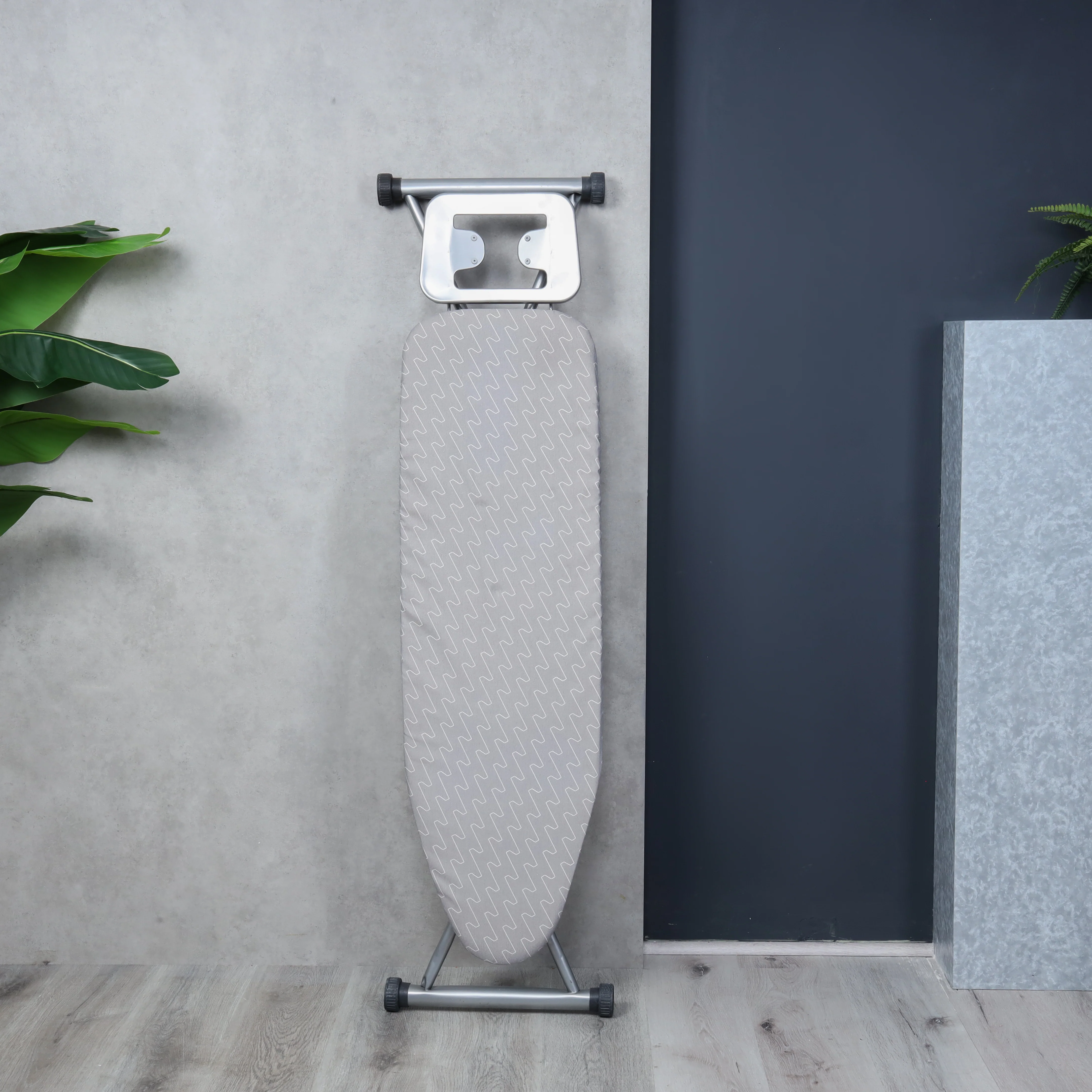 Delcasa DC3535 Ironing Board| sturdy frame and smooth surface for wrinkle-free ironing| Foldable design saves space and ensures easy storage, for daily home use| - Image 2
