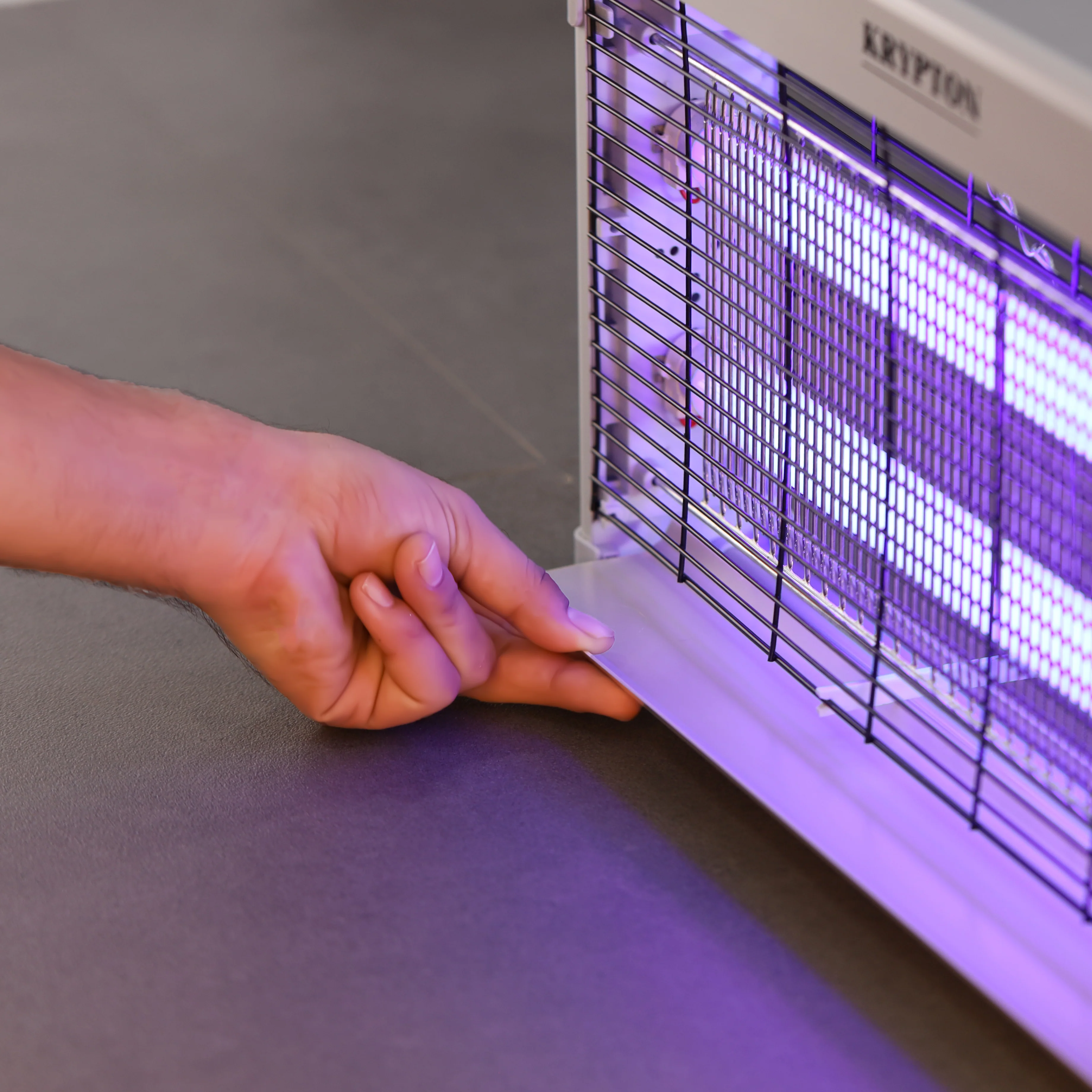 Krypton KNBK5327 Insect Killer| 30W UV tubes, low energy consumption & pollution-free operation| no toxic fumes, ideal for safe & effective insect control indoors| - Image 5