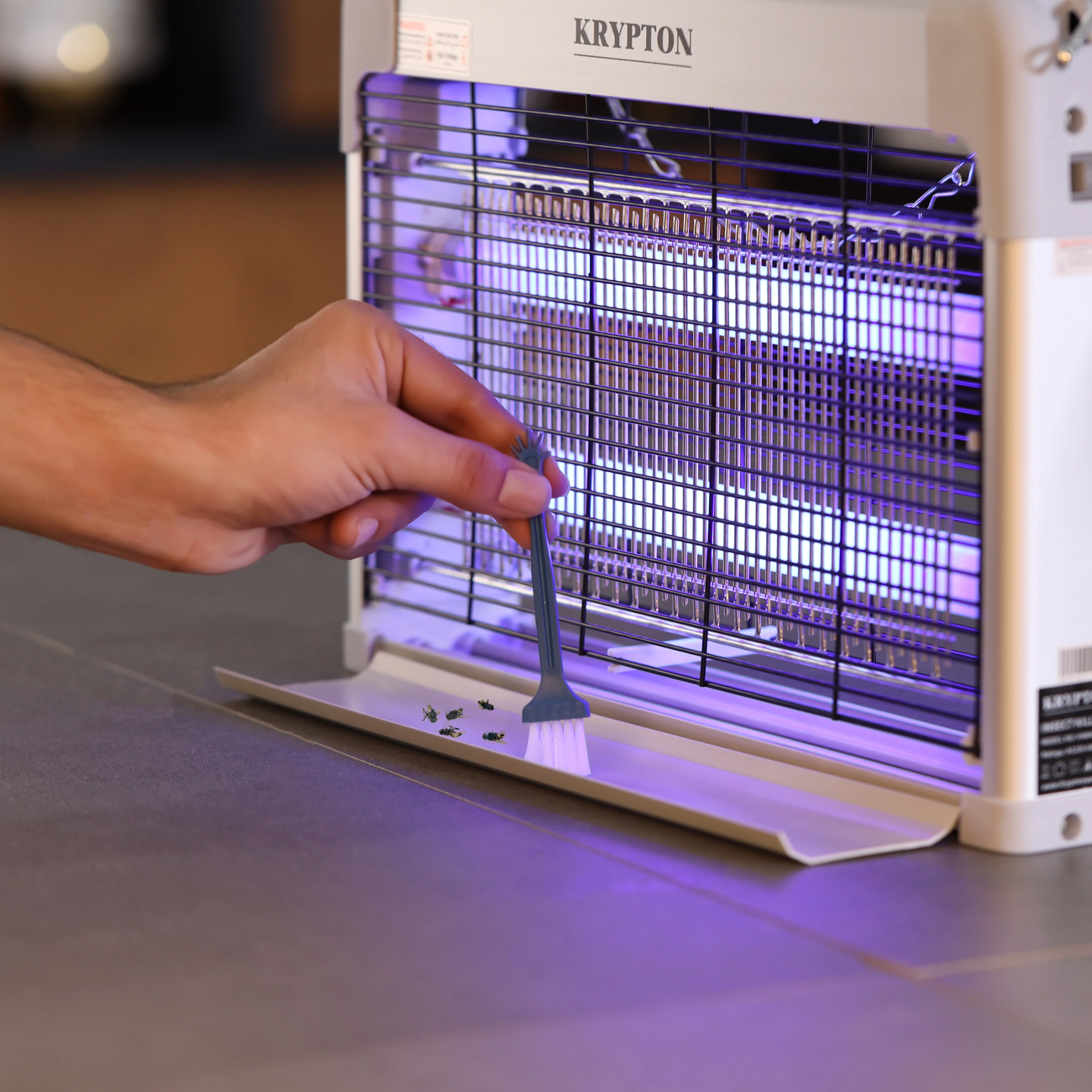 Krypton KNBK6608 Insect Killer | 20W UV tubes delivers efficient pest control and wide 50m² coverage| safe pollution-free operation with no toxic fumes indoors| - Image 3