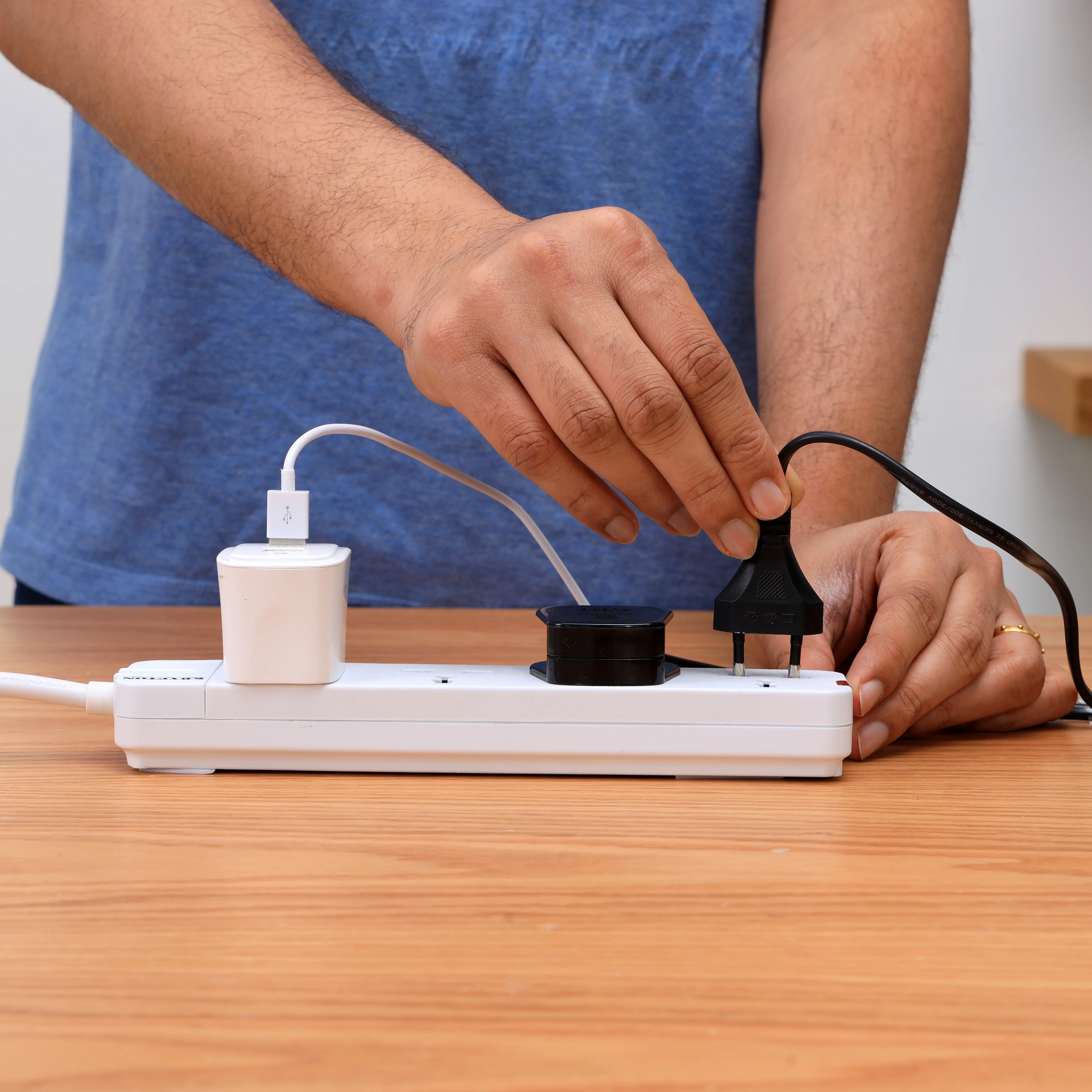Krypton KNES5081 4 Way Universal Extension Socket with 5M cord| 13A rating with Supports 3250W power| fireproof up to 750°C, ideal for safe home and office use| - Image 3