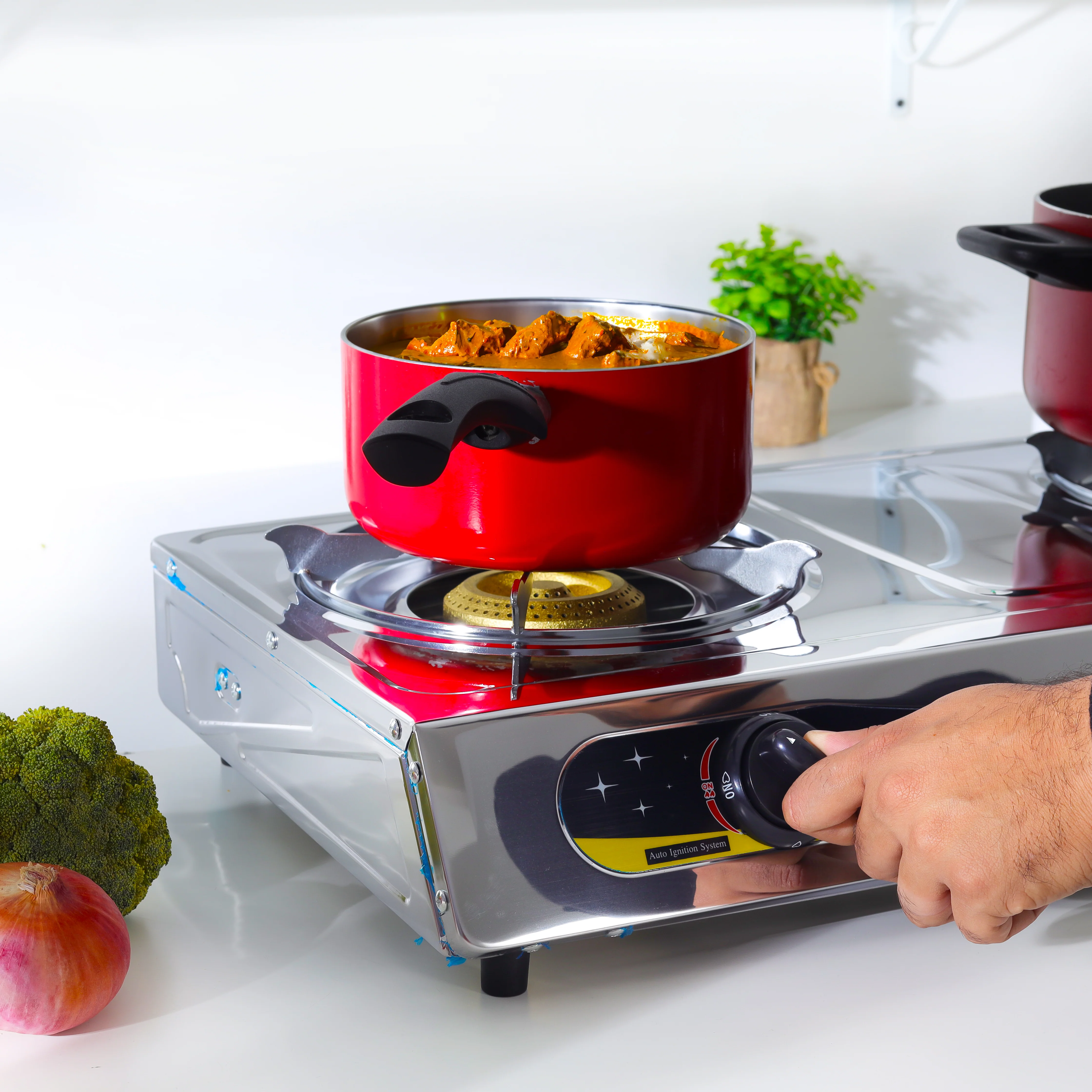 Krypton KNGC6034N Double Burner Gas Cooker| durable stainless-steel body with auto ignition system| efficient heating, and low gas consumption for everyday cooking use| - Image 5