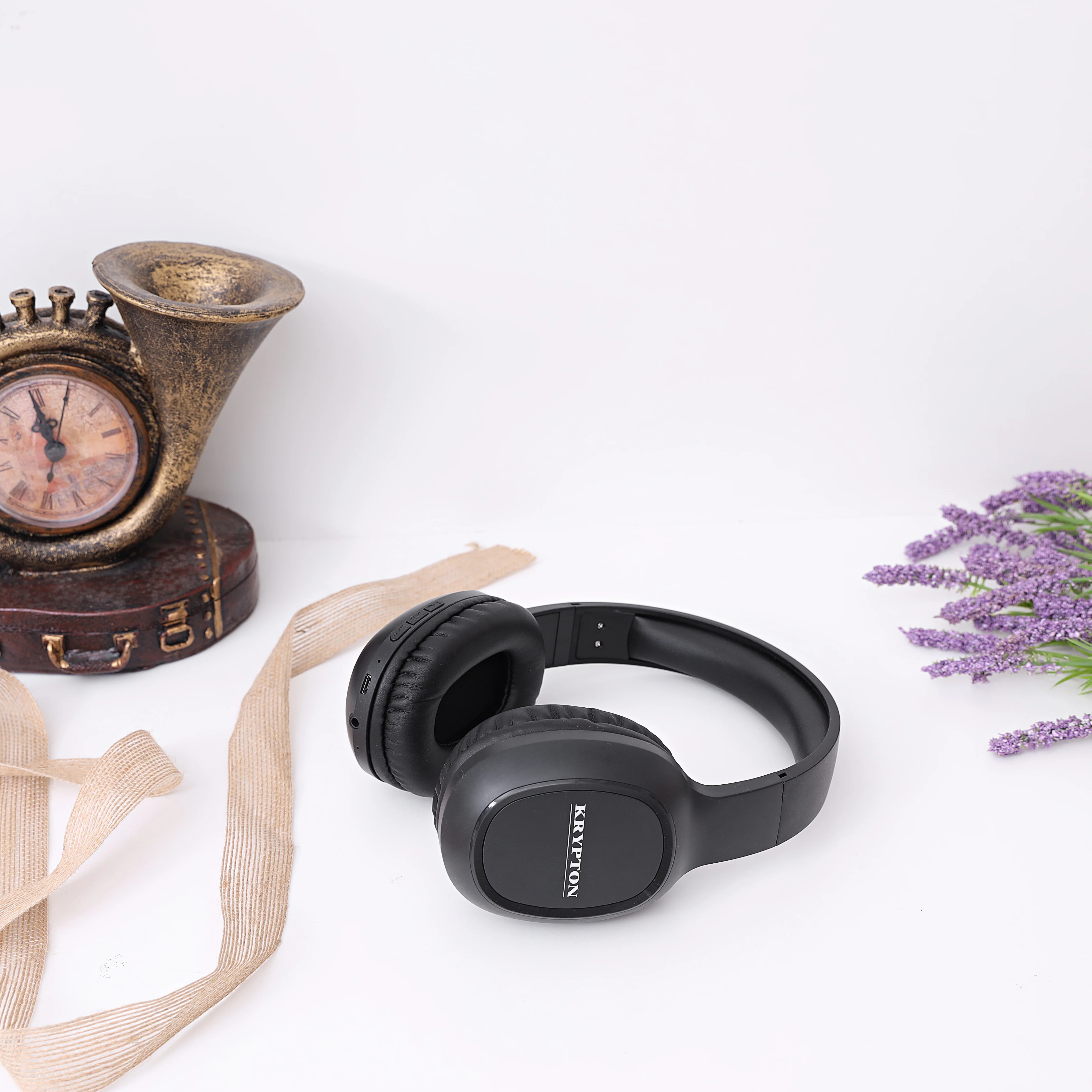 Krypton KNHP5347 Bluetooth Headphone | Wireless & Wired Connectivity, HD Stereo Sound, 40mm Drivers, Bass Audio, Comfortable Over-Ear Design and Up to 10 Hours Playtime - Image 2