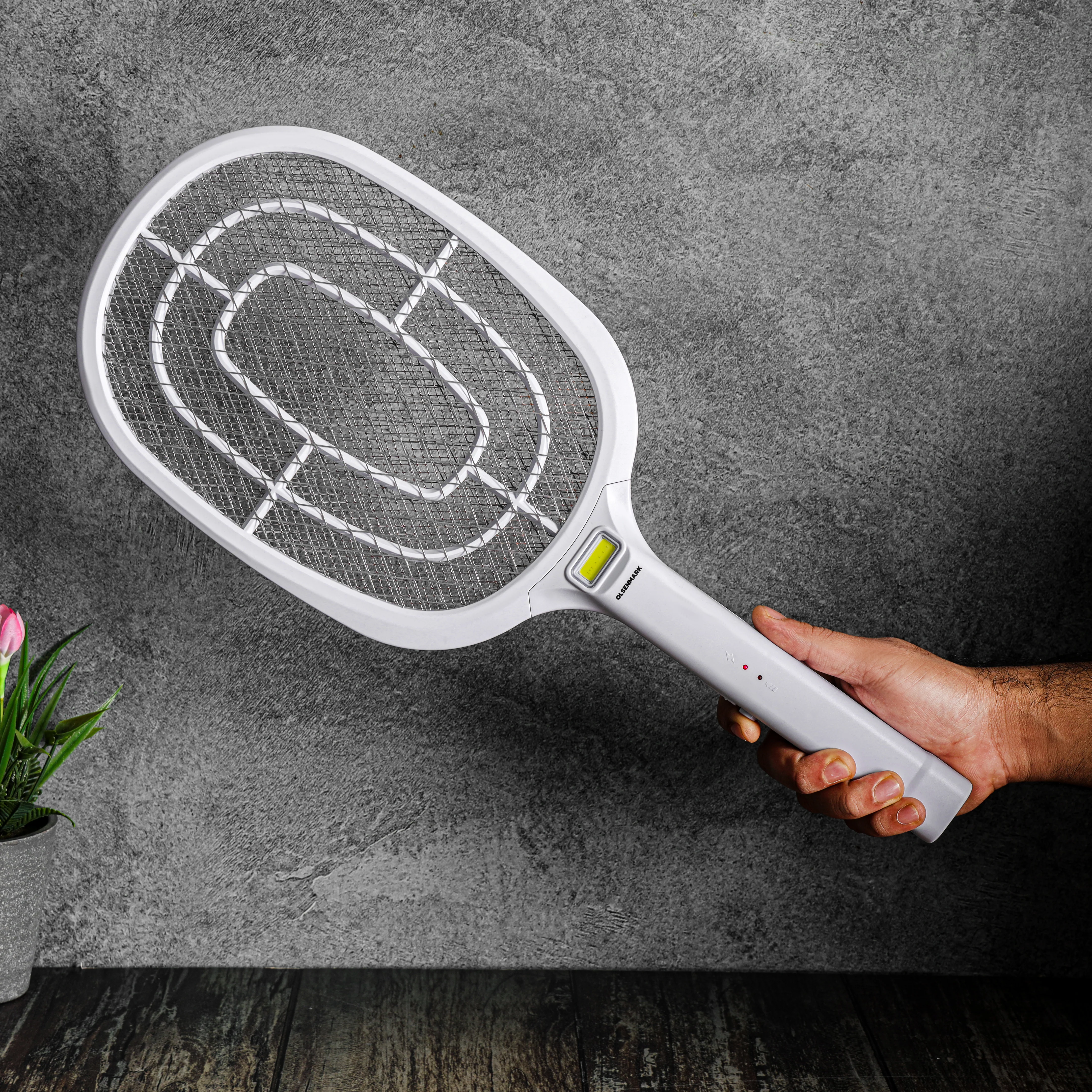 Olsenmark OMBK1871 Electric Mosquito Swatter| rechargeable 400mAh battery, AC charging, wide coverage and long-lasting performance| mosquito control at home & office| - Image 5