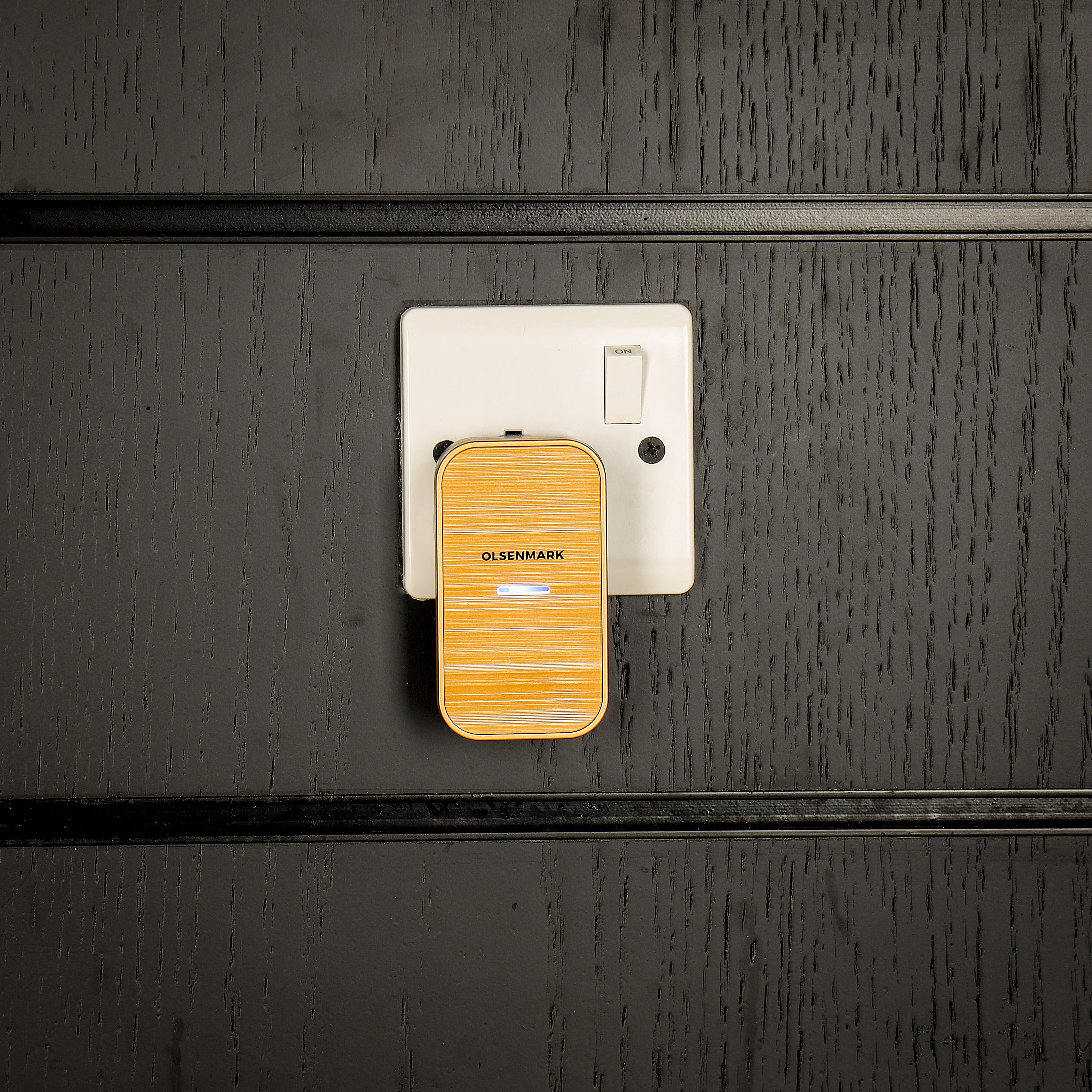 Olsenmark OMDB1896 Wireless Digital Doorbell| 150M range, 38 melodies & adjustable volume control| easy installation, stylish wood finish design for modern homes| - Image 4