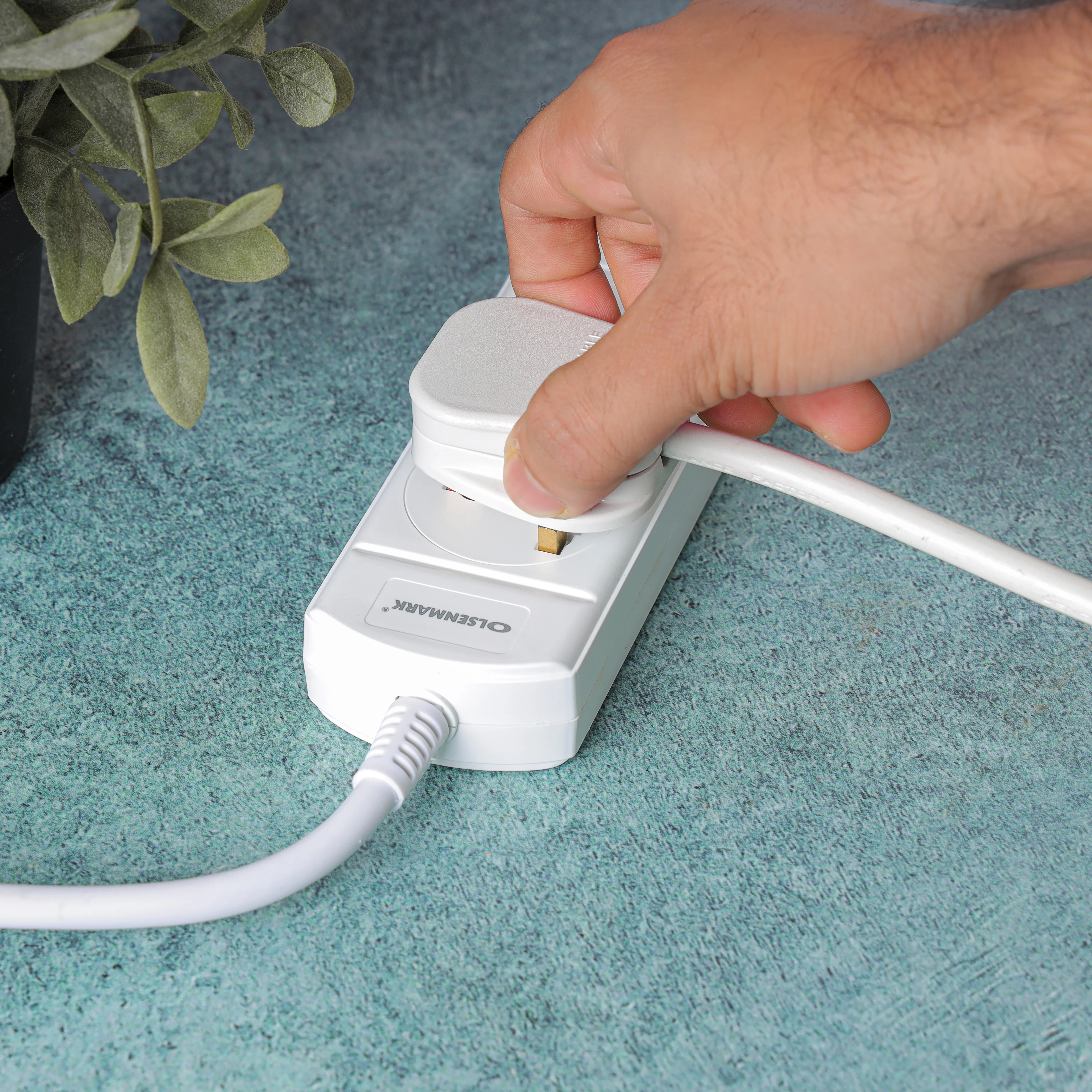 Olsenmark OMES1807 3 Way Universal Power Socket with Light| 13A 250V capacity, child safety & fireproof housing| a durable 2M cable for safe, convenient power extension| - Image 4