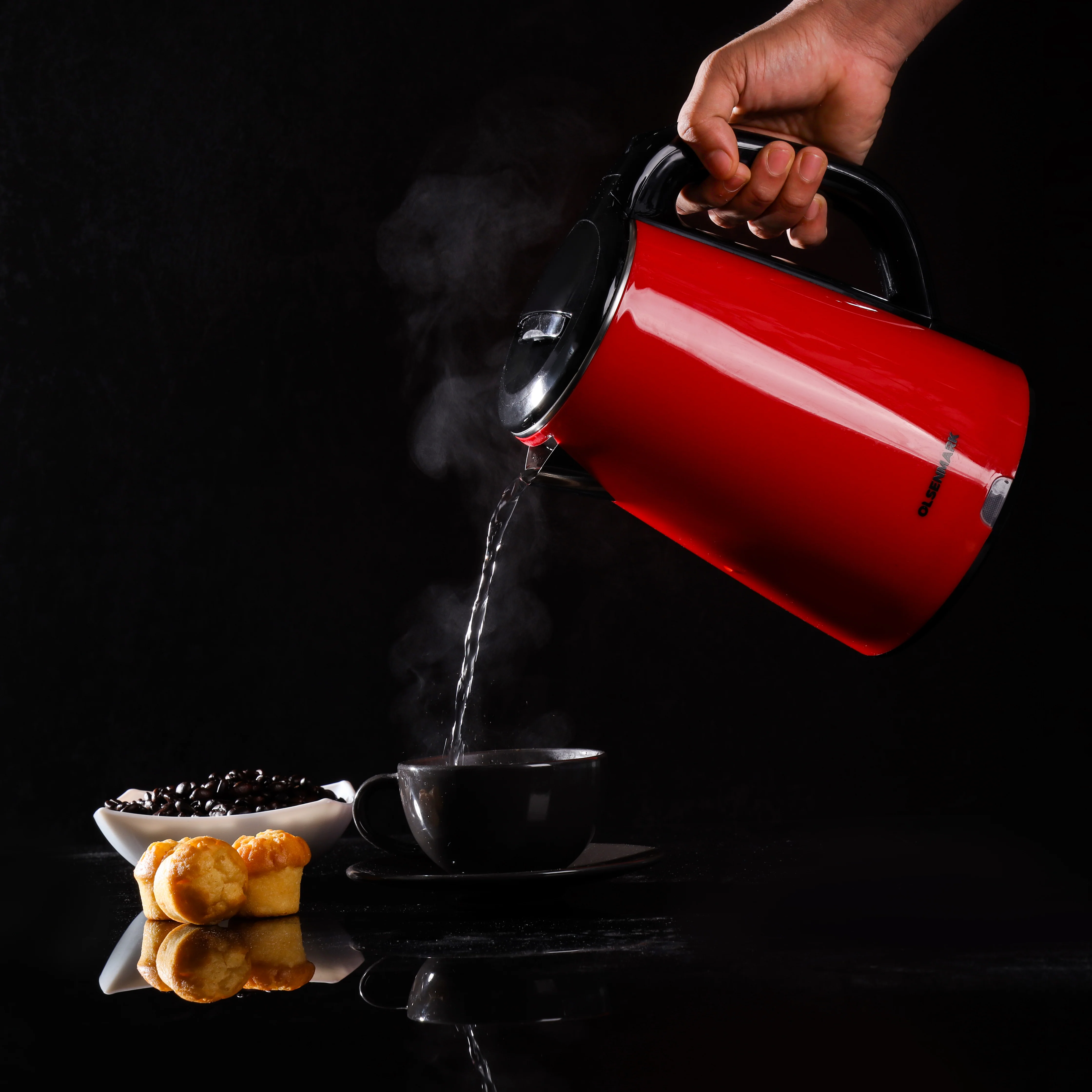 Olsenmark OMK2147 Double Layer Electric Kettle 2.2L| 1500W Stainless Steel Cool Touch Kettle with Fast Boil Heating| Auto Shut-Off, Boil Dry Protection, Durable Design| - Image 4