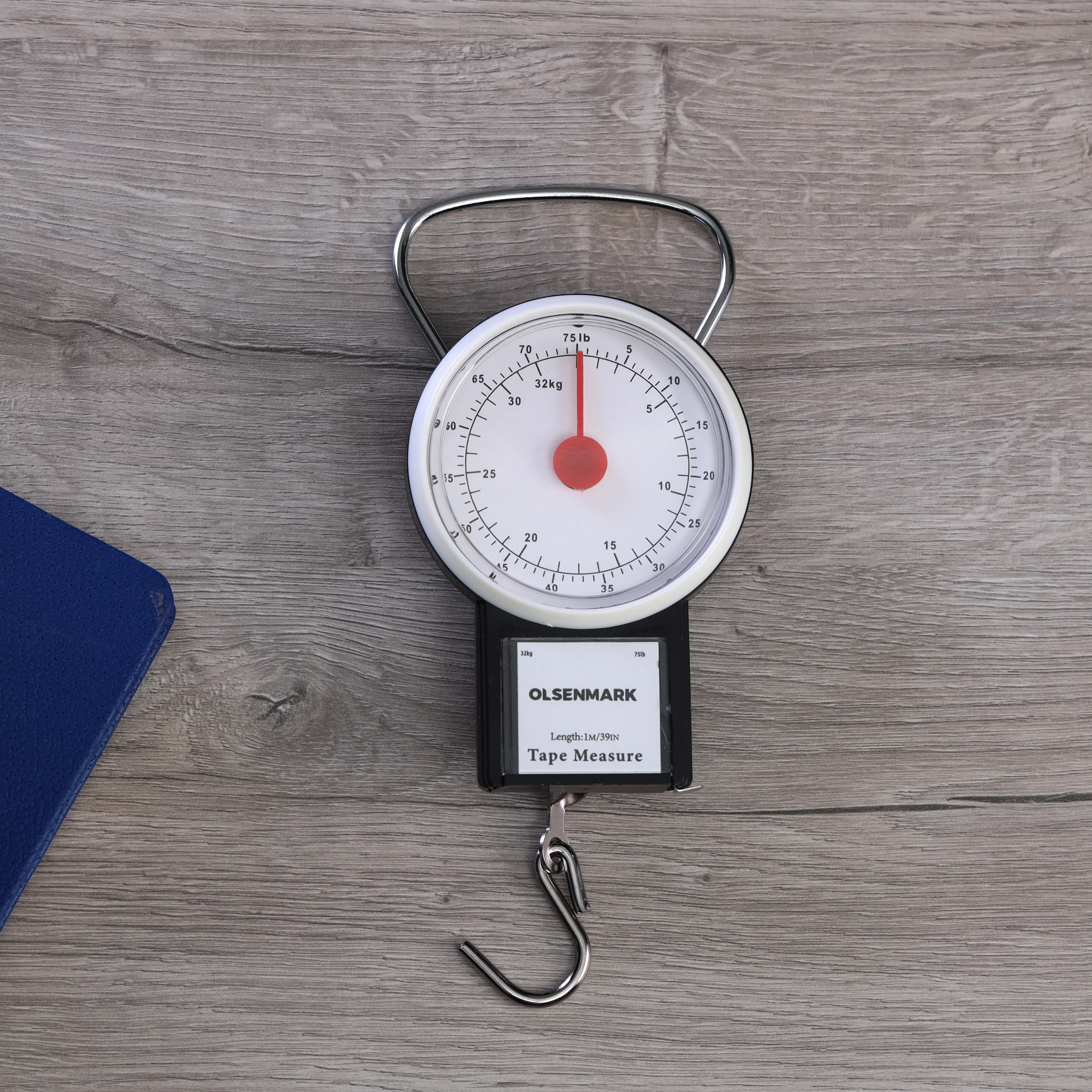 Olsenmark OMLS2359 Mechanical Luggage Scale with Tape Measure| 32kg/75lb capacity, 1m soft tape & dual kg/lb units| comfort grip handle and steel hook, no battery needed| - Image 5