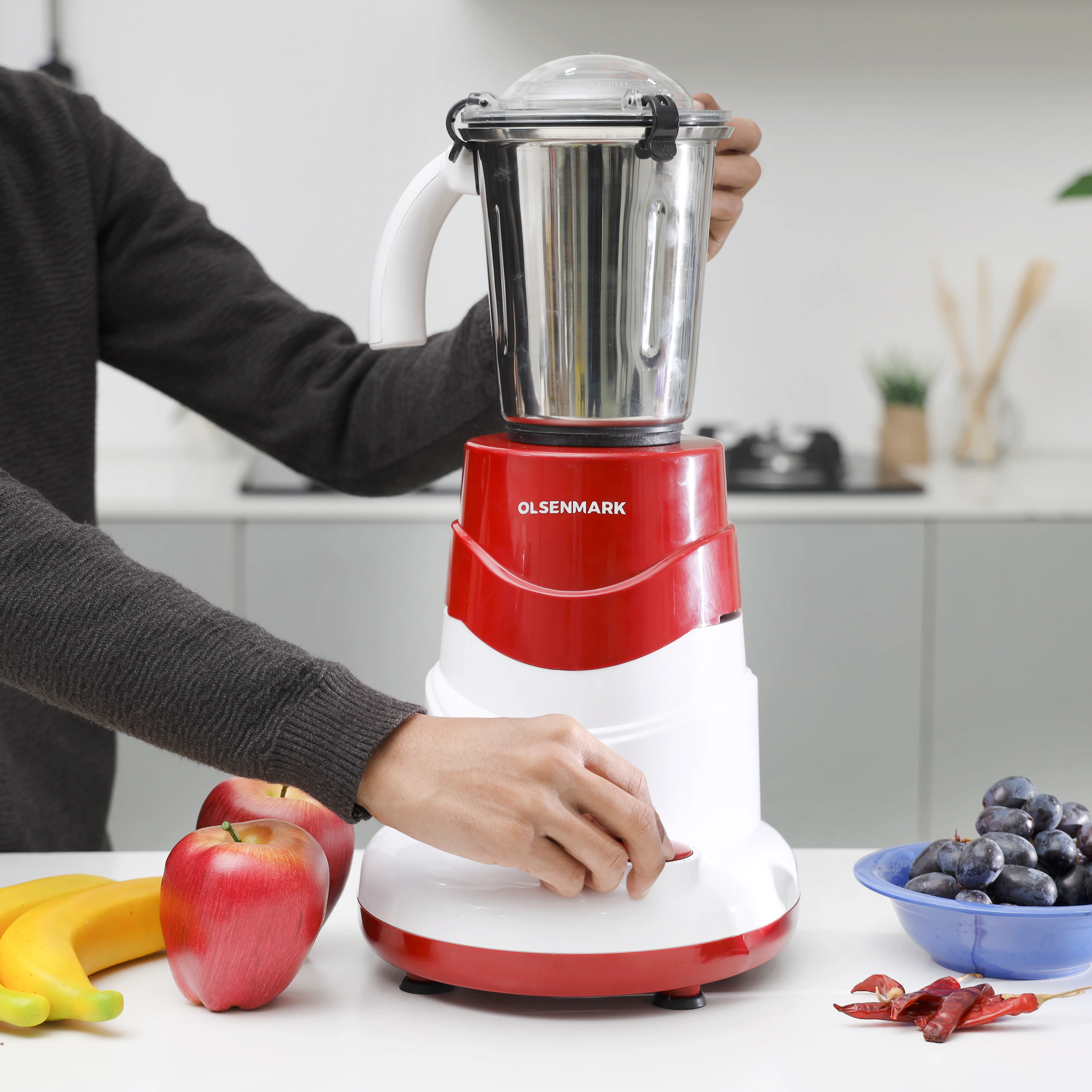 Olsenmark OMSB2440 3-in-1 Mixer Grinder 550W| powerful 100% copper motor & 3-speed control| stainless steel jar set, overload protection & ABS body for daily use| - Image 2