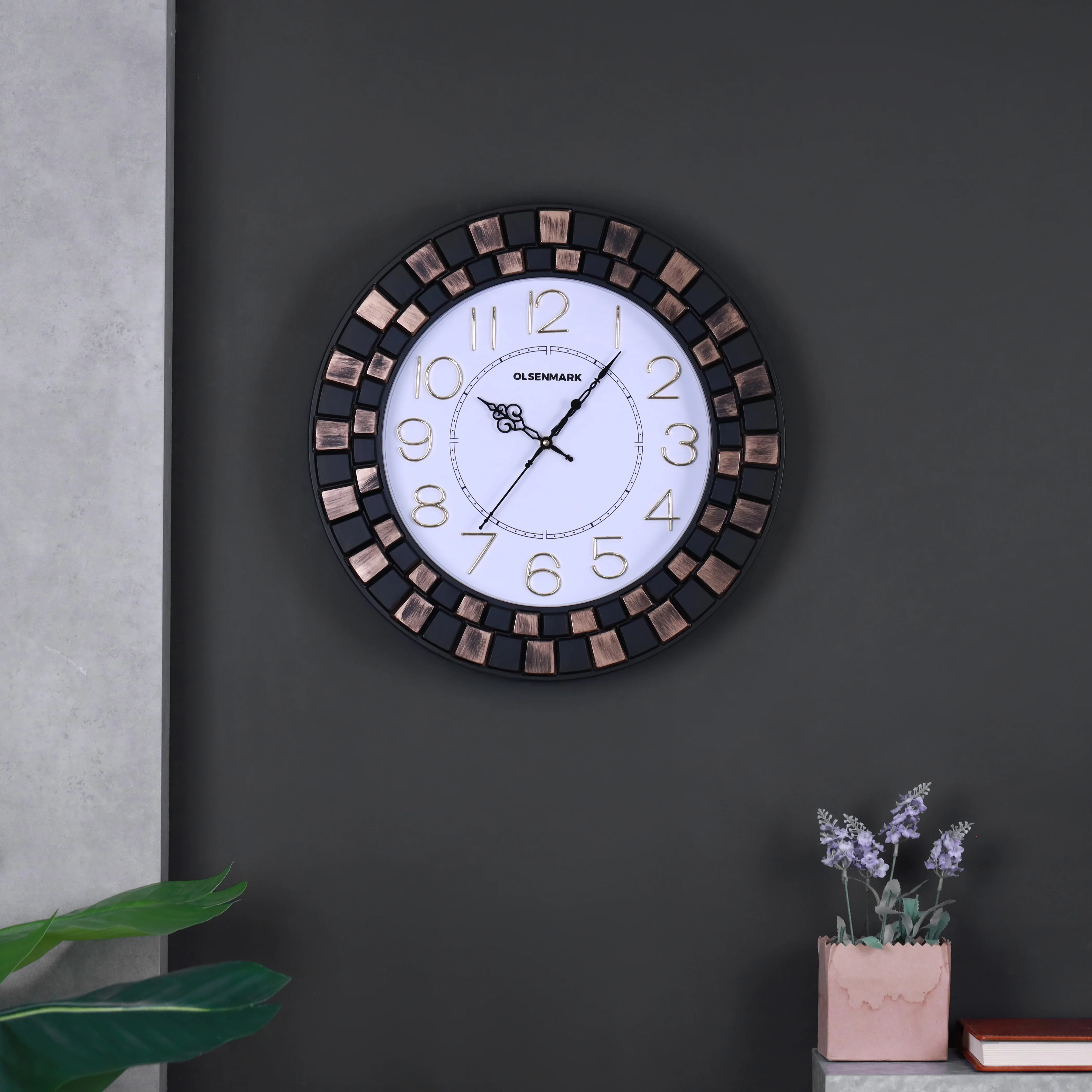 Olsenmark OMWC1921 Decorative Wall Clock| silent quartz movement & stylish designer frame| clear easy-read numerals & accurate timekeeping ideal for home or office décor| - Image 2