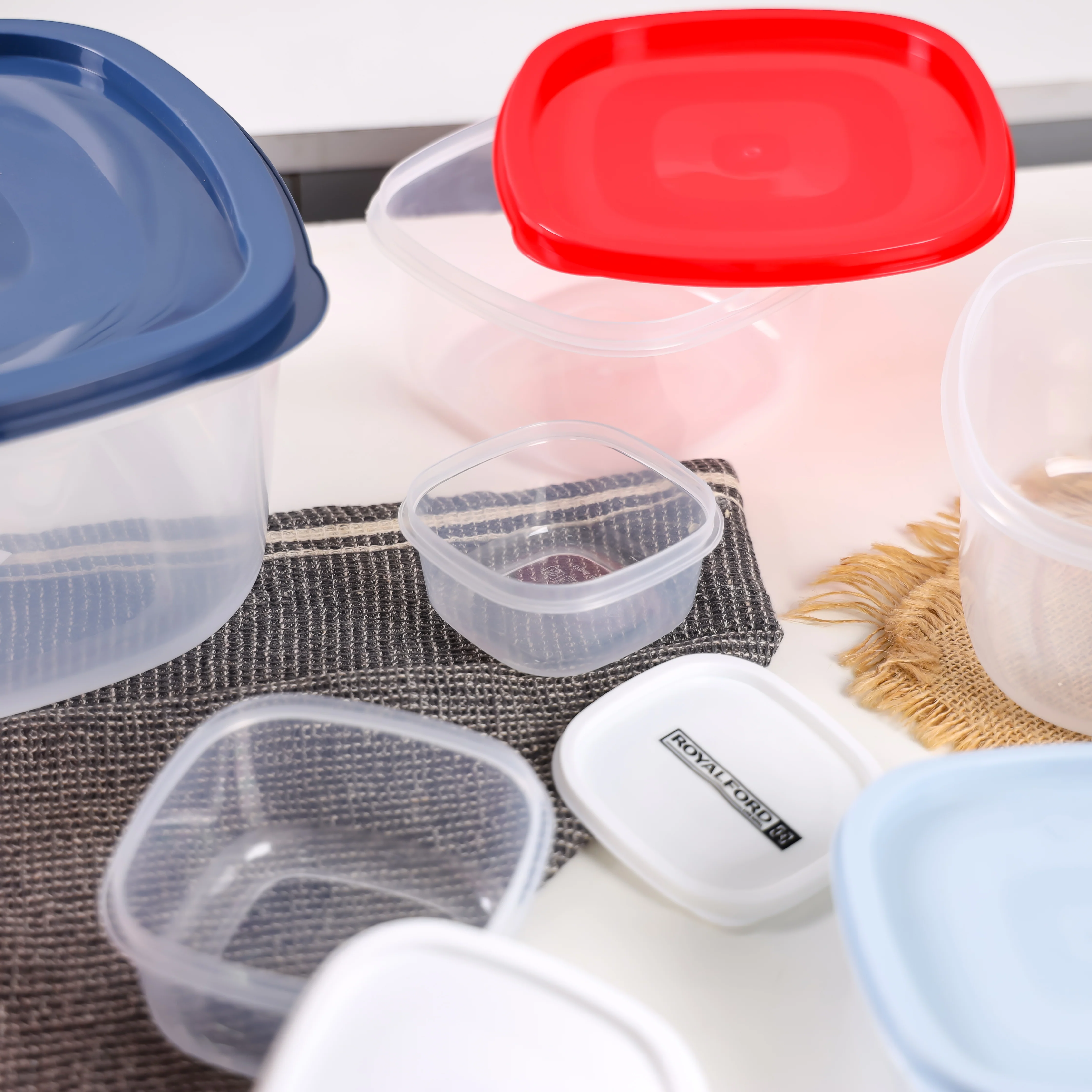 Royalford RF12485 7PC storage box set| BPA free material with airtight lids, freezer & dishwasher safe design| see-through containers & multiple sizes for food storage| - Image 4