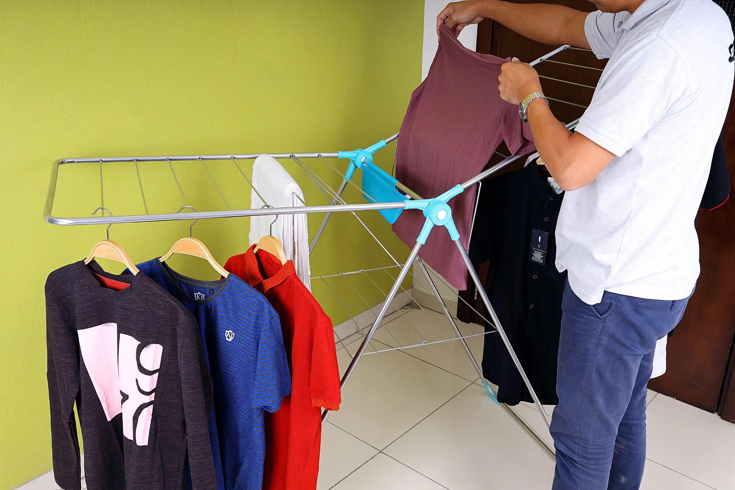 Royalford RF7137 Cloth Dry Stand | rust-proof, foldable clothes dryer rack with easy folding design| sturdy frame for indoor, outdoor use and space saving rack| - Image 3