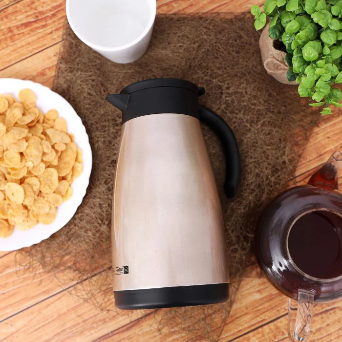 Royalford RF9700 1.2L Coffee Pot - Portable Heat Insulated Thermos for Keeping Hot/Cold Vacuum Insulation | Stainless Steel Inner Pot | Coffee, Hot Water, Tea, Beverage | Ideal for Commercial & Outings - Image 7